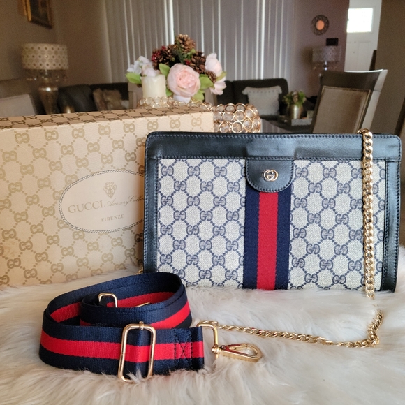 Gucci Handbags - 100% Authentic GUCCI VINTAGE web sherry line blue clutch crossbody